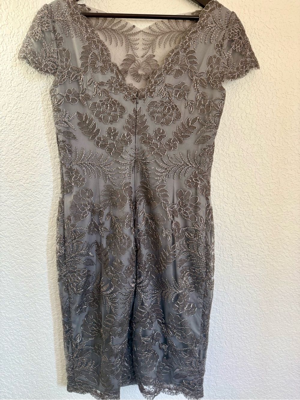 Tadashi Shoji Pemba Lace Sheath Dress | Metallic Smoke Embroidered Illusion Dres - Picture 5 of 13
